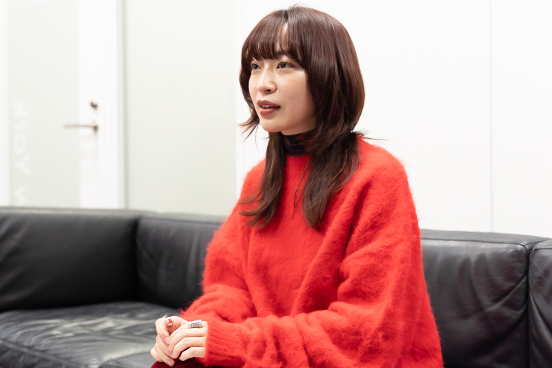 インタビューカット1