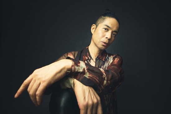 11月26日リリース「1, 2, Play」「Left & Right」MVが公開!