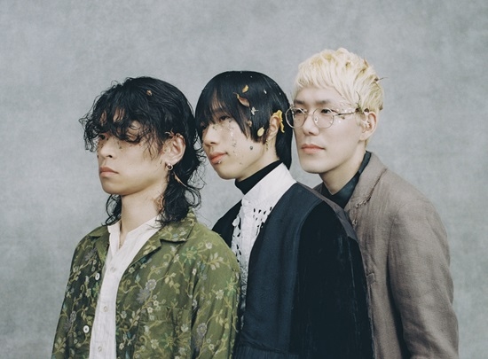 mini album『antique』リリース＆収録曲「旧世界より」MV公開決定！