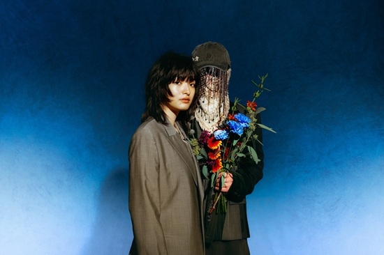 新アーティスト写真公開＆来春初ワンマンライブ開催決定！